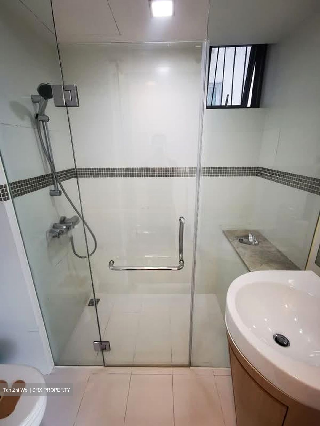 Slim Barracks Rise (D5), Apartment #553996871